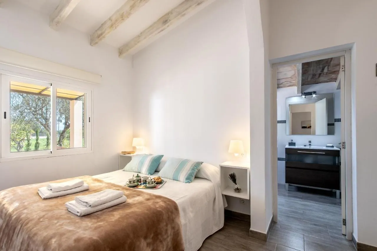 Villa Les Oliveres Petit By Homevillas360 Pollenca