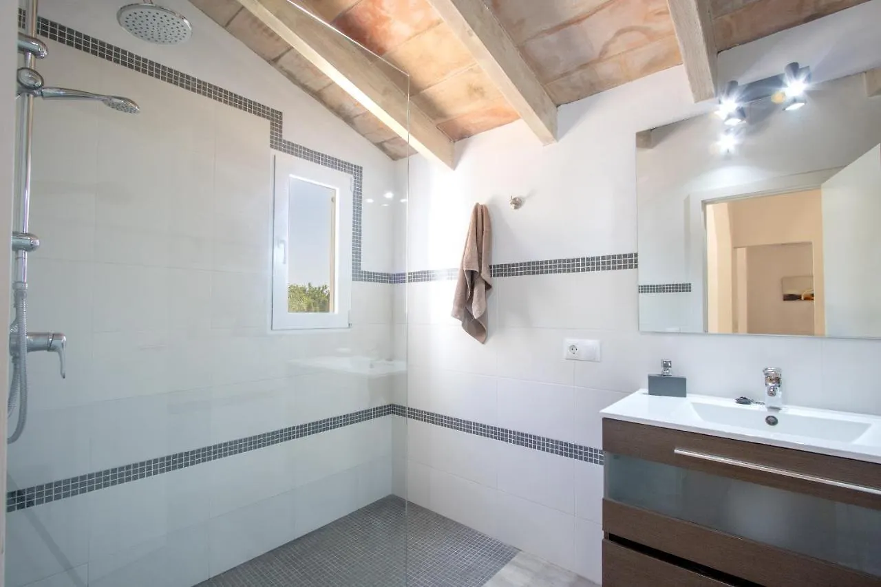 Villa Les Oliveres Petit By Homevillas360 Pollenca Holiday home
